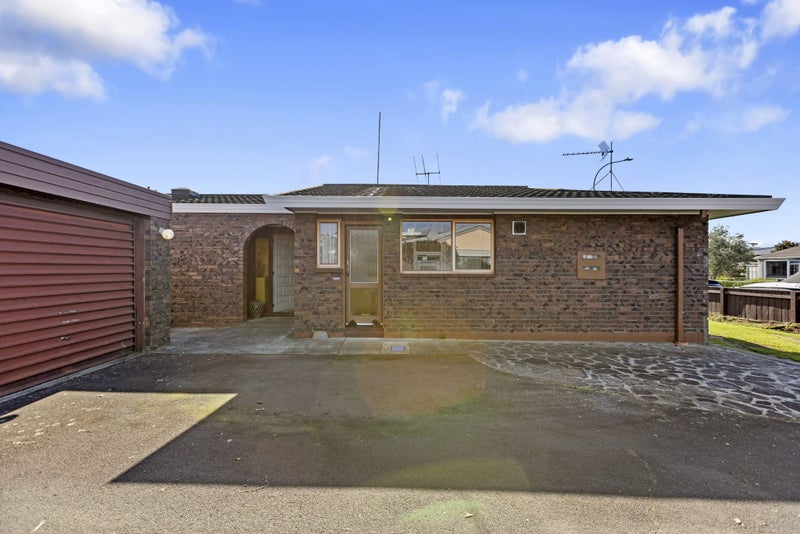 35 Cherrywood Drive, Otumoetai, Tauranga - Carousel 14