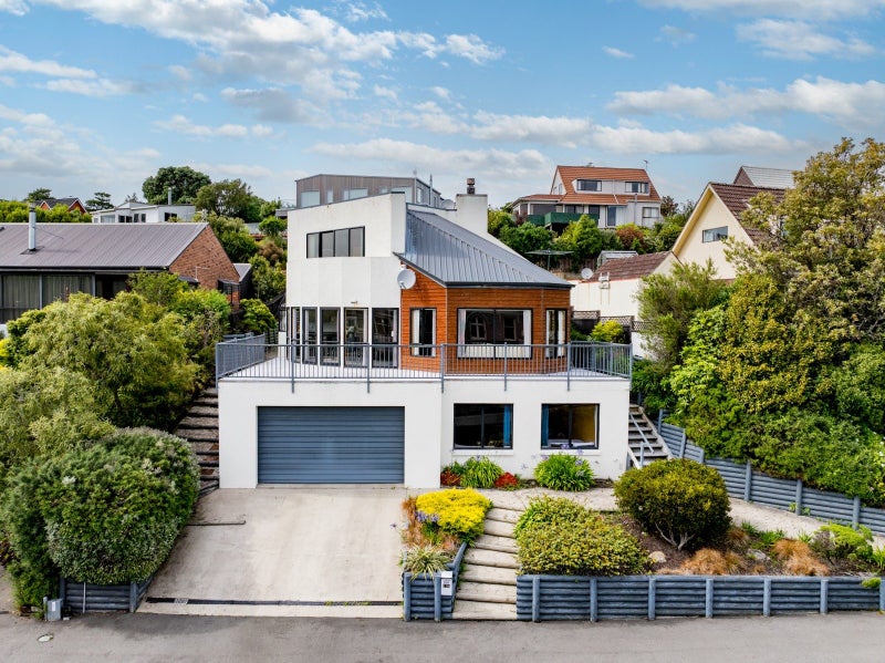 134 Doon Street, Waverley, Dunedin - Carousel 1