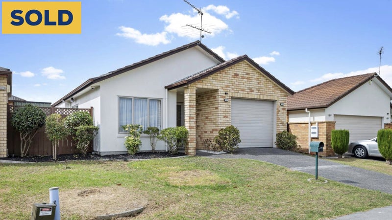 31 Magic Way, Randwick Park, Auckland - Carousel 1
