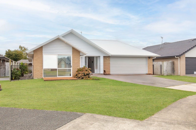17 Teatree Close, Huntington, Hamilton, Waikato - Carousel 1