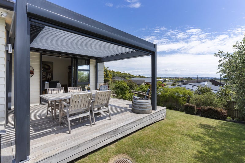 4 Mahutonga Avenue, Beachlands, Auckland - Carousel 2