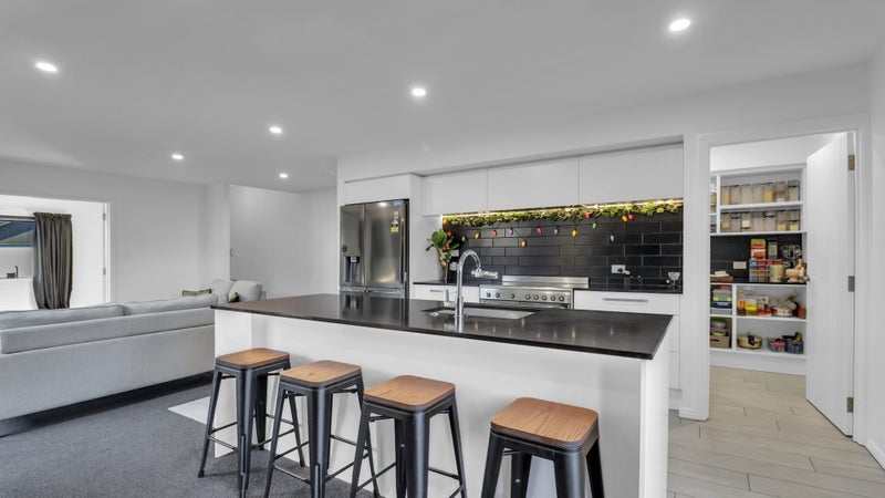 4 Jim Hickey Way, Rolleston, Rolleston - Carousel 1