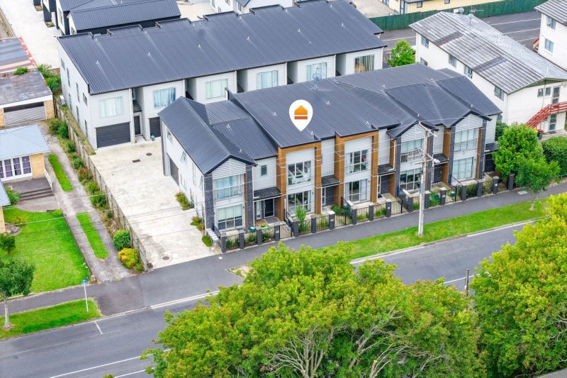 8/113 Knighton Road, Hillcrest, Hamilton - Carousel 2