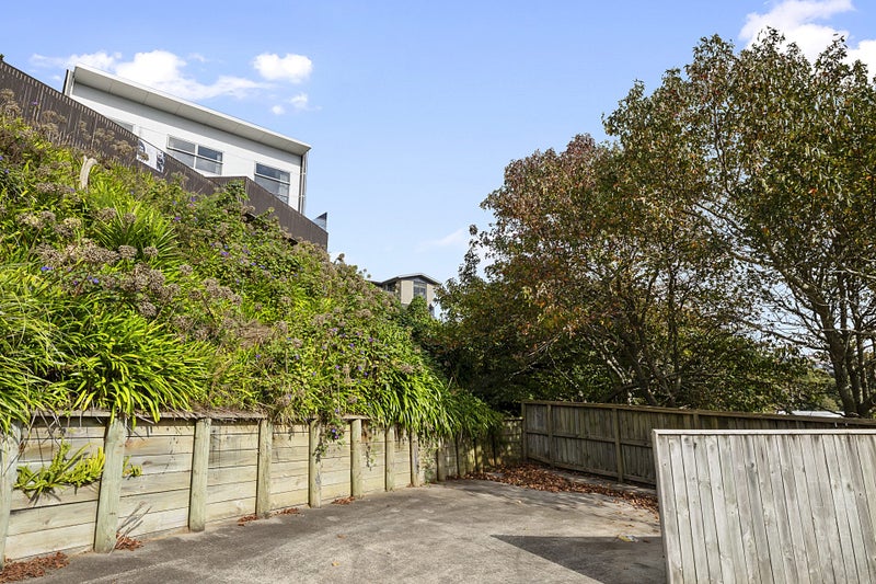 459 Devon Street West, Lynmouth, New Plymouth - Carousel 17