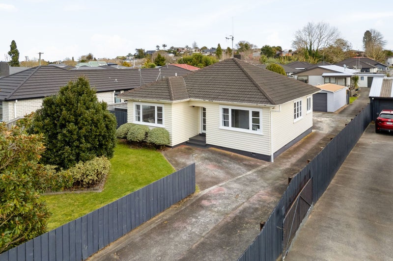 124 Rifle Range Road, Dinsdale, Hamilton - Carousel 2