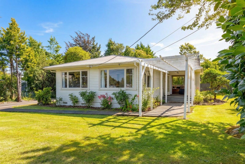 40 Reading Street, Greytown, Greytown - Carousel 1