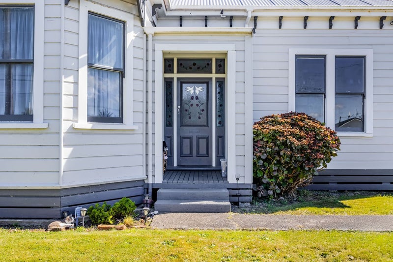 25 Milmoe Street, Hawera - Carousel 2