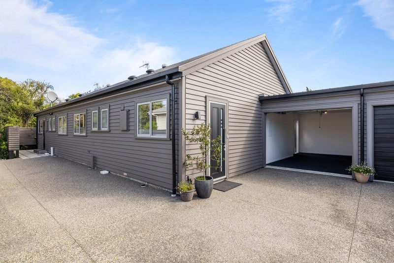 2/11 Harvey Terrace, Richmond, Christchurch - Carousel 14