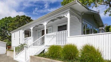 37 Northall Road, New Lynn, Auckland - Carousel 1