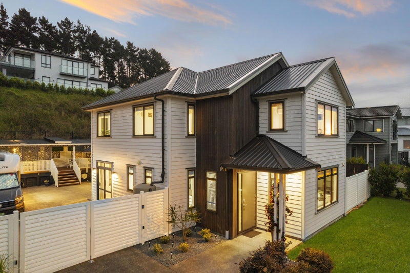 27 Ormonde Drive, Silverdale, Silverdale - Carousel 1