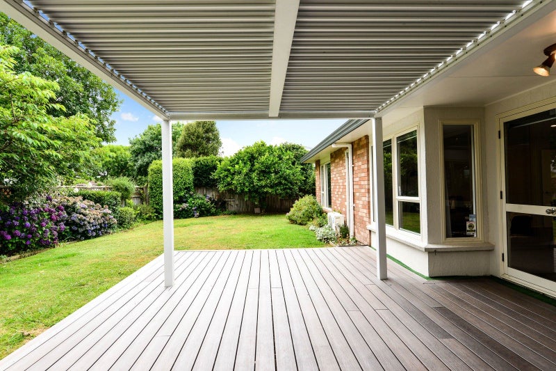 10 Admiral Crescent, Flagstaff, Hamilton - Carousel 2