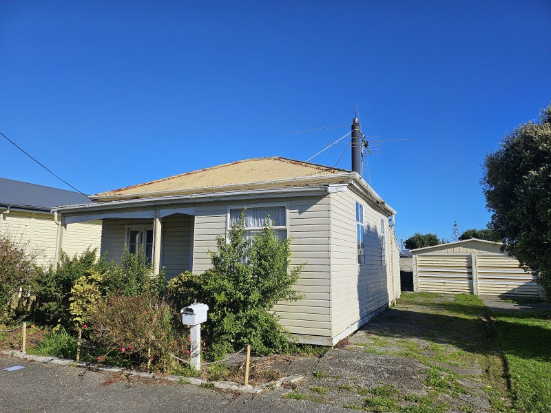 70 Fox Street, Cobden, Greymouth - Carousel 1