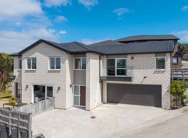 5 Pikareka Lane, Pakuranga, Auckland - Carousel 1