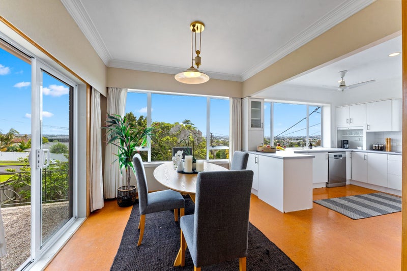 3 Hepper Street, New Lynn, Auckland - Carousel 2