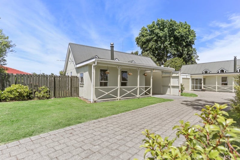 1/149B LYTTON ROAD, Te Hapara, Gisborne - Carousel 1