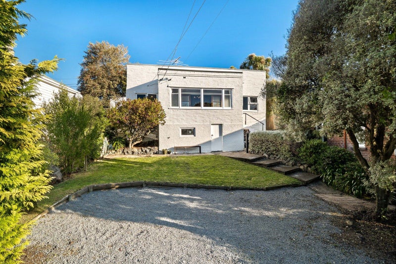 42 Cranston Street, Andersons Bay, Dunedin - Carousel 1