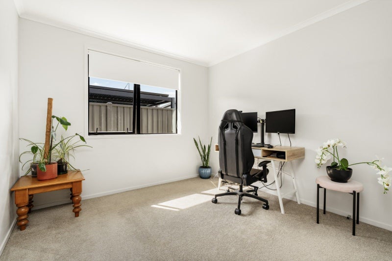24 Raynor Crescent, Pyes Pa, Tauranga - Carousel 11