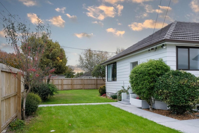 32 Bateman Avenue, Bryndwr, Christchurch City, Canterbury - Carousel 11