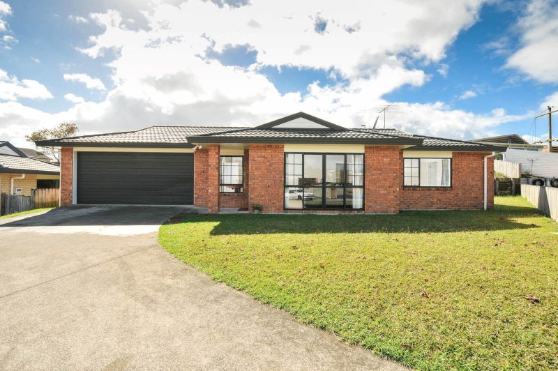 4/11 Roanoke Way, Albany, Auckland - Carousel 1