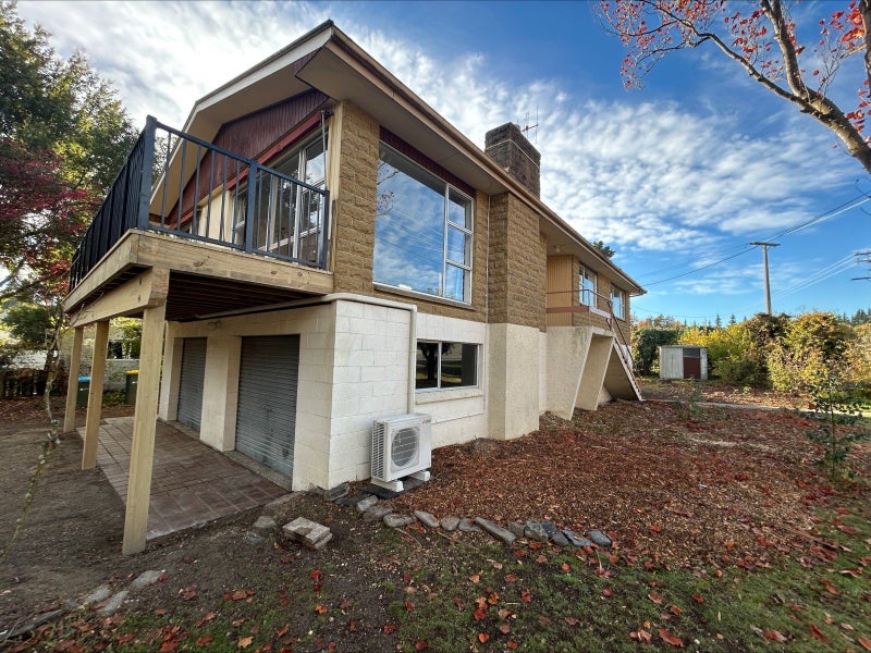 26 Russell Street, Wanaka, Wanaka, Otago - Carousel 1