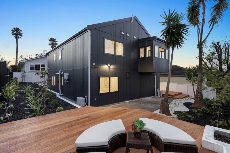 2/80 Ashby Avenue, St Heliers, Auckland - Carousel 1