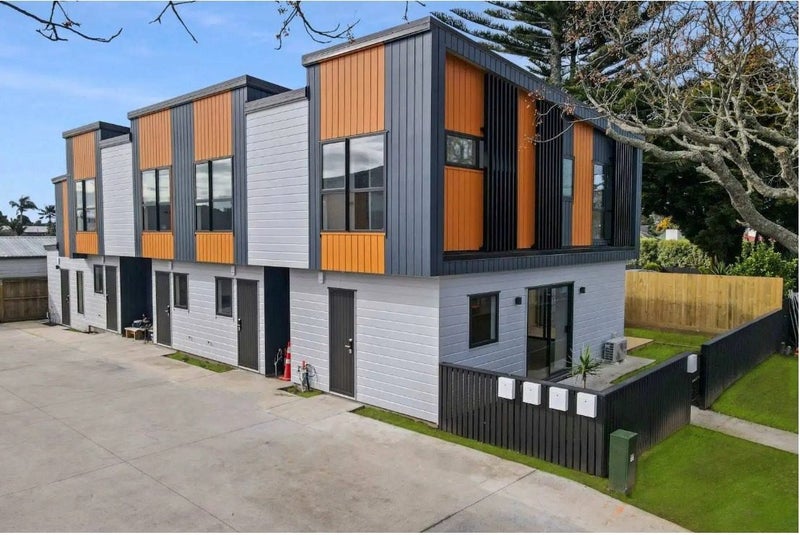 35 Martin Road, Manurewa, Auckland - Carousel 1