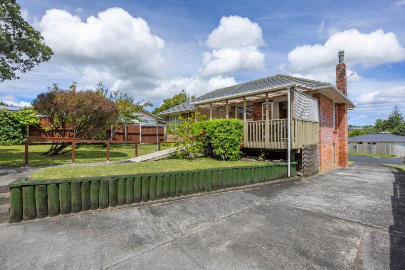 84 Barrys Road, Glendene, Auckland - Carousel 1