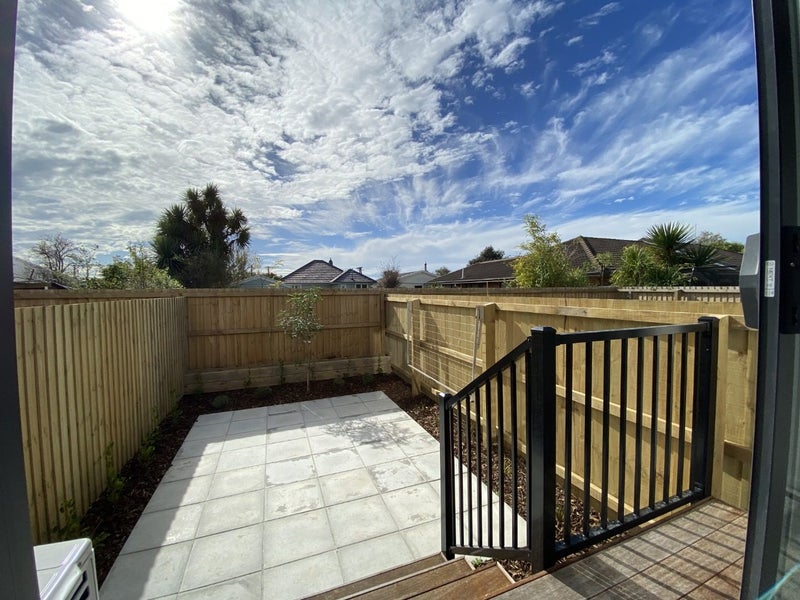 6/31 Edmonds Street, Woolston, Christchurch - Carousel 10