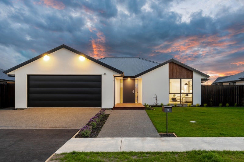 58 Halpin Drive, Lincoln, Lincoln - Carousel 2