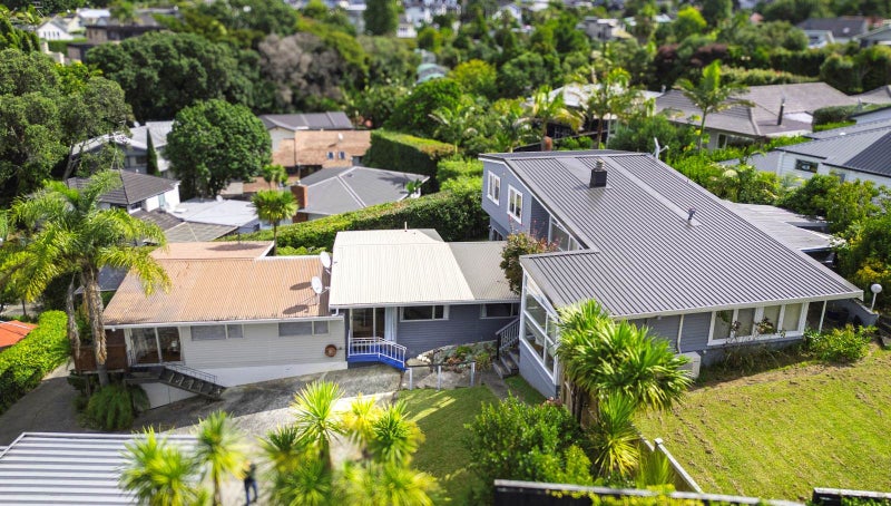 2/70 Hawera Road, Kohimarama, Auckland - Carousel 2