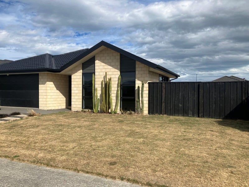 5 Rossall Crescent, Rolleston, Rolleston - Carousel 1