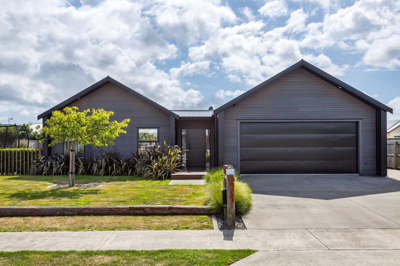 16 Fantail Avenue, Carterton - Carousel 1