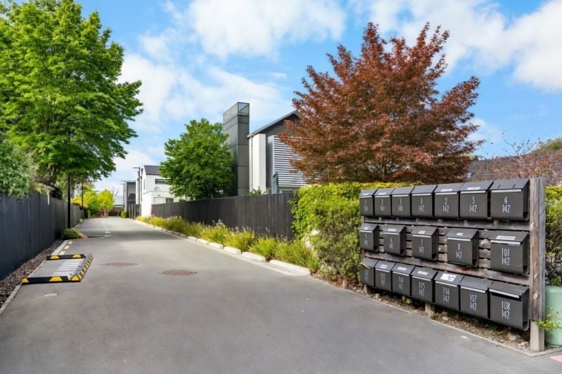 4/142 Leinster Road, Merivale, Christchurch - Carousel 2