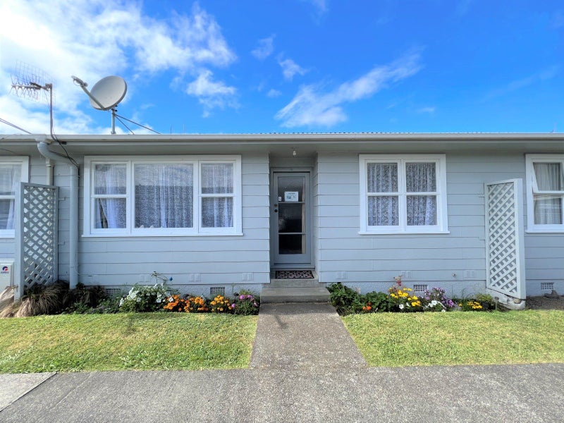 3/100 Pitt Street, Palmerston North - Carousel 1