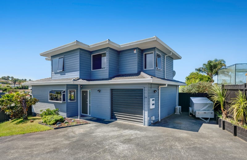 1/23 Rifleman Rise, Unsworth Heights, Auckland - Carousel 1