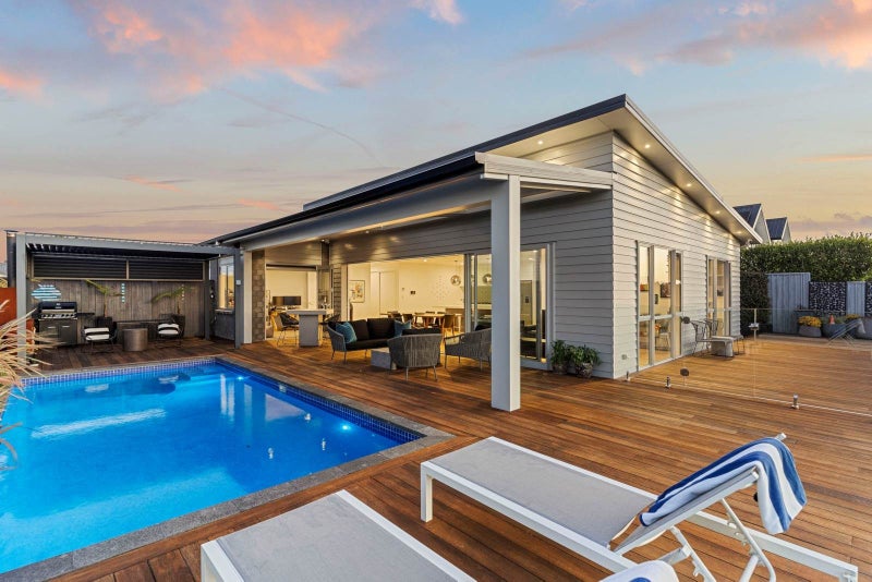 26 Karo Road, Beachlands, Auckland - Carousel 1