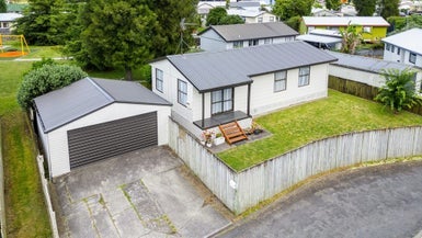 4 Windleborn Lane, Melville, Hamilton - Carousel 1