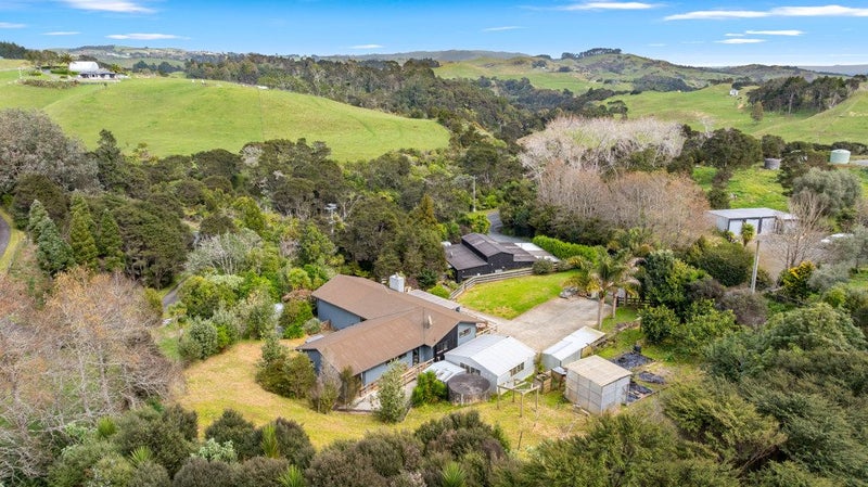 123A Onewhero-Tuakau Bridge Road, Tuakau - Carousel 1