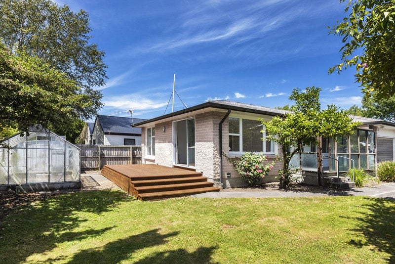 2/70 Proctor Street, Papanui, Christchurch - Carousel 1