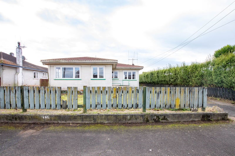 17 Fifth Avenue, Enderley, Hamilton - Carousel 2