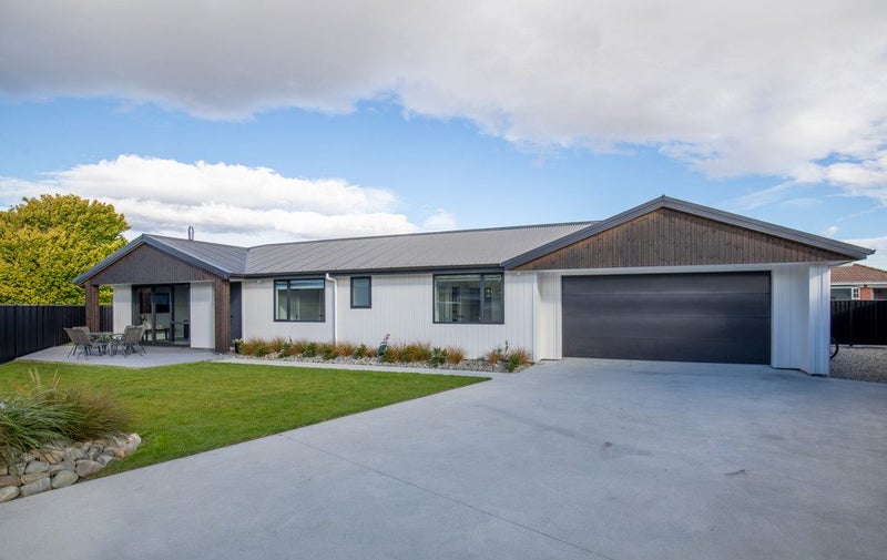 32 Plunket Street, Omakau, Omakau - Carousel 1