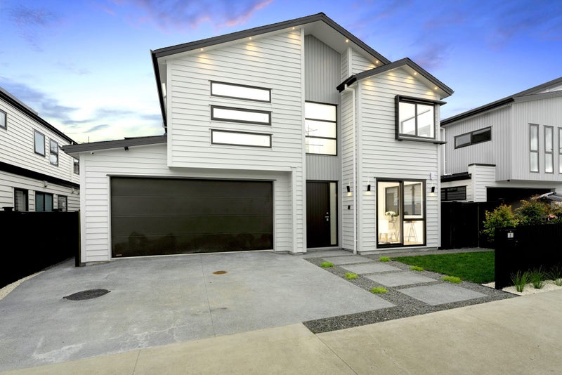 5 Sager Midgley Road, Hobsonville, Auckland - Carousel 1