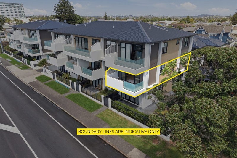 8/392 Hibiscus Coast Highway, Orewa, Orewa - Carousel 2