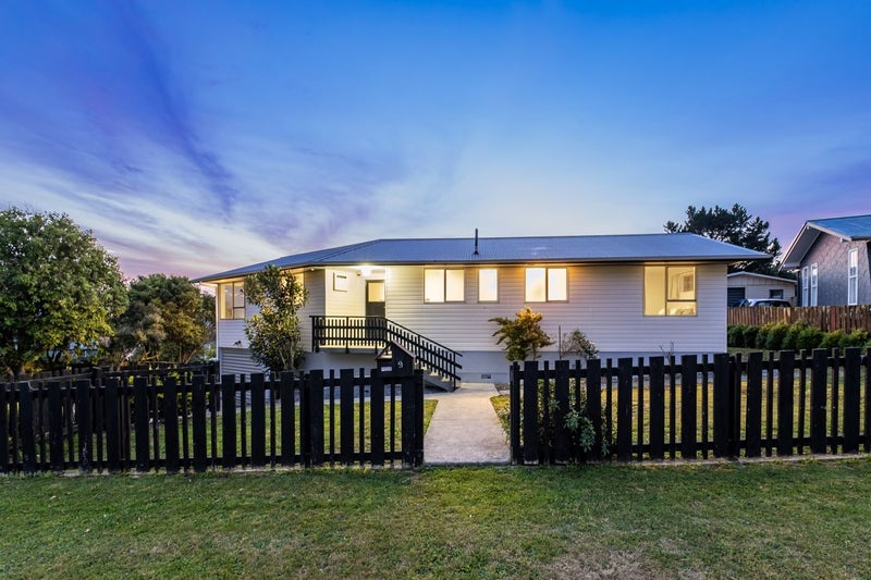 9 Bollard Street, Whitby, Porirua, Wellington - Carousel 2