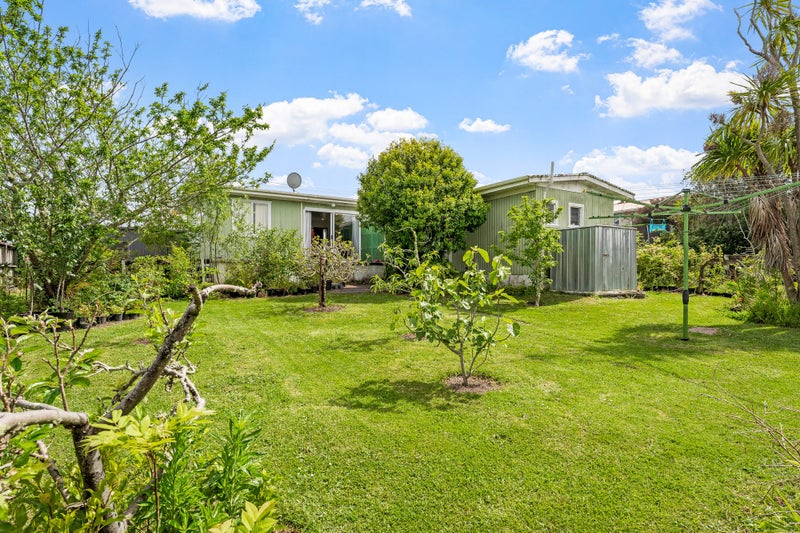 15 Dawson Road, Snells Beach, Snells Beach - Carousel 2