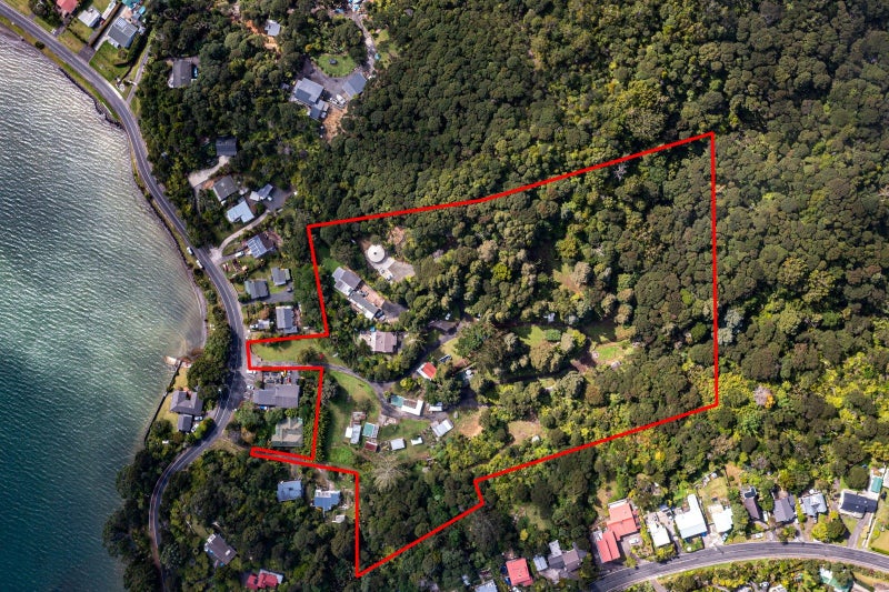 Property Valuation for 1196 Huia Road, Huia, Auckland | Trade Me ...