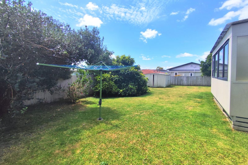 56 Archibald Road, Kelston, Auckland - Carousel 24