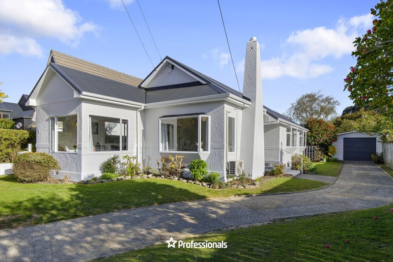 7 Hathaway Avenue, Boulcott, Lower Hutt - Carousel 1