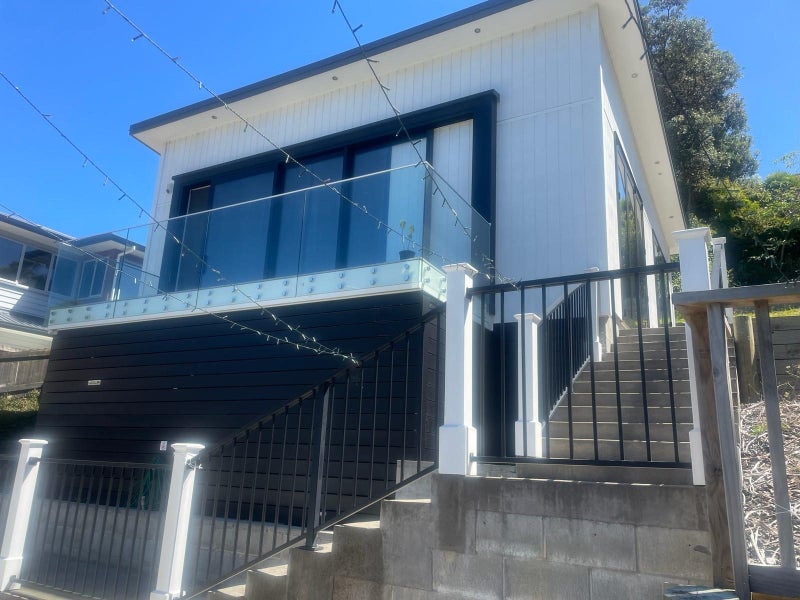 24A Sapphire Place, Bayview, North Shore City, Auckland - Carousel 1