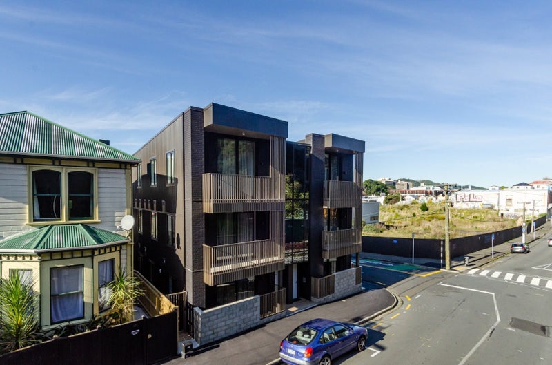 103/82 Rugby Street, Mount Cook, Wellington - Carousel 1